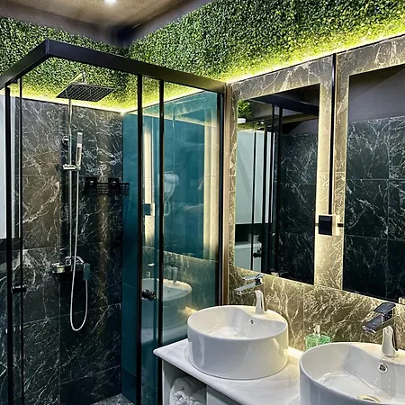 Moonlight Downtown Skopje